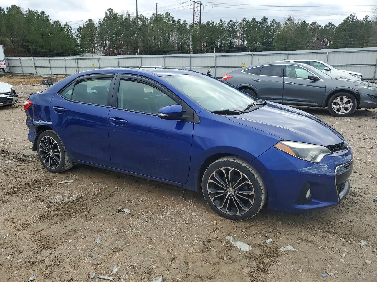 2015 TOYOTA COROLLA L photo 10
