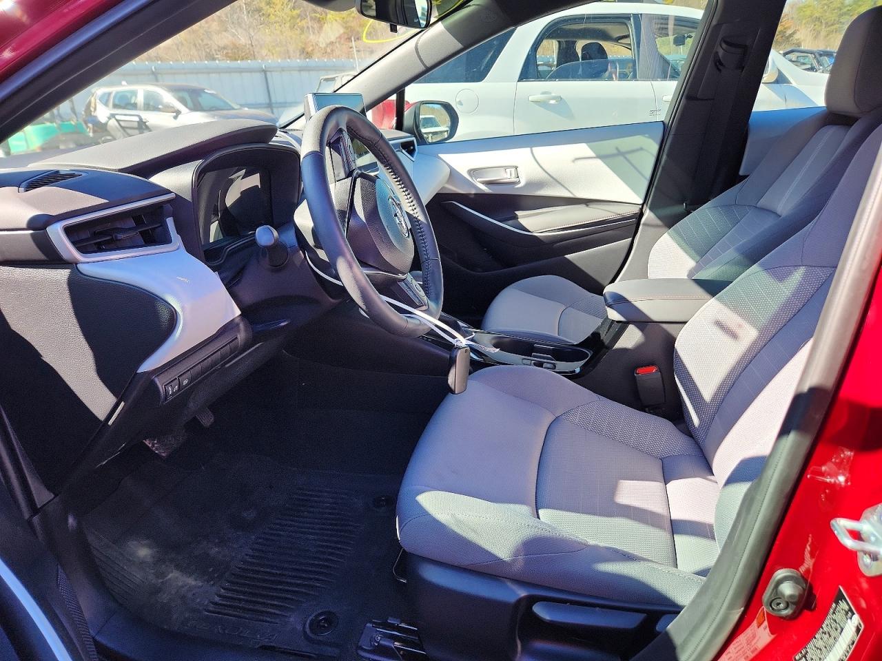 2025 TOYOTA COROLLA SE photo 7