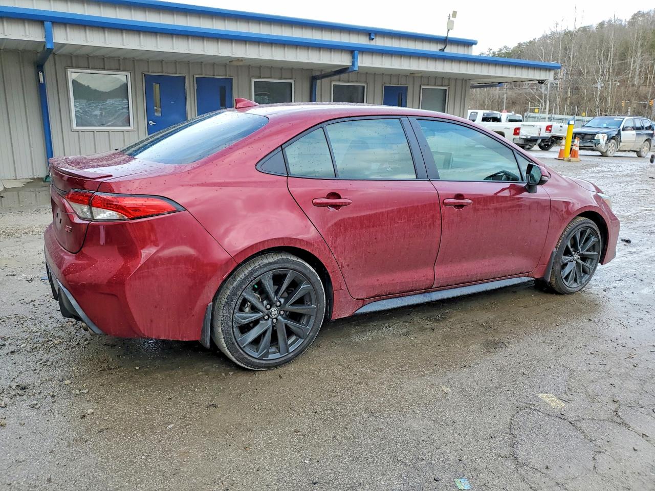 2025 TOYOTA COROLLA SE photo 3