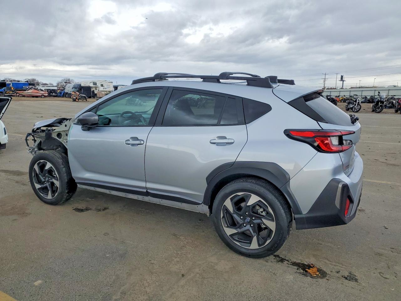 2024 SUBARU CROSSTREK photo 4