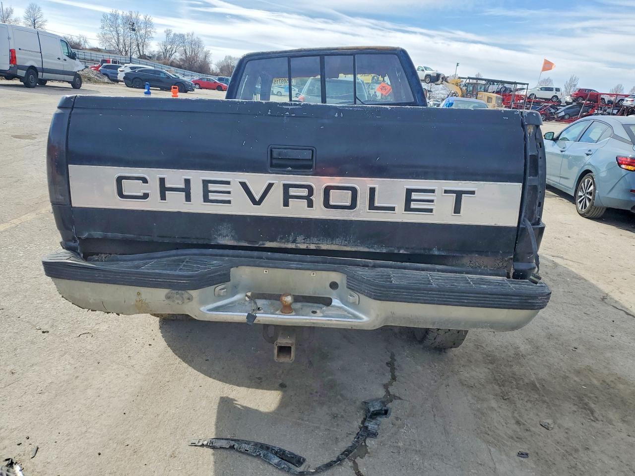 1990 CHEVROLET GMT-400 C2500 photo 6
