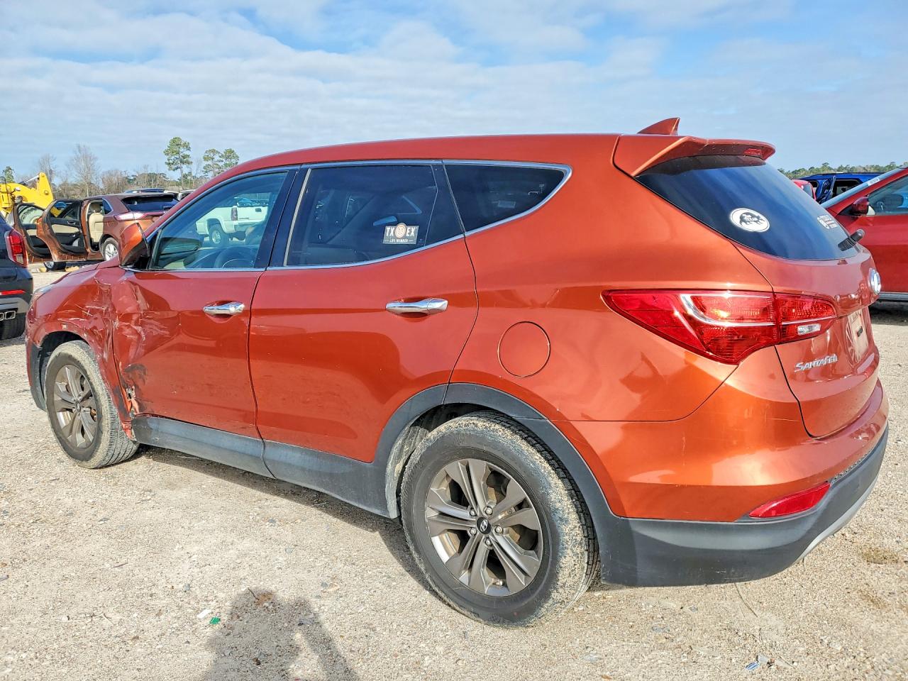 2015 HYUNDAI SANTA FE SPORT 2.4L photo 4