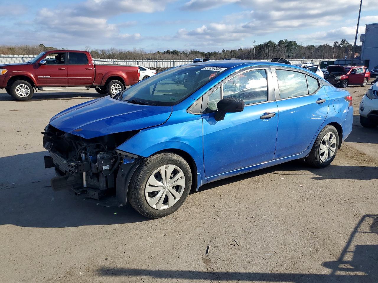 2021 NISSAN VERSA S photo 2