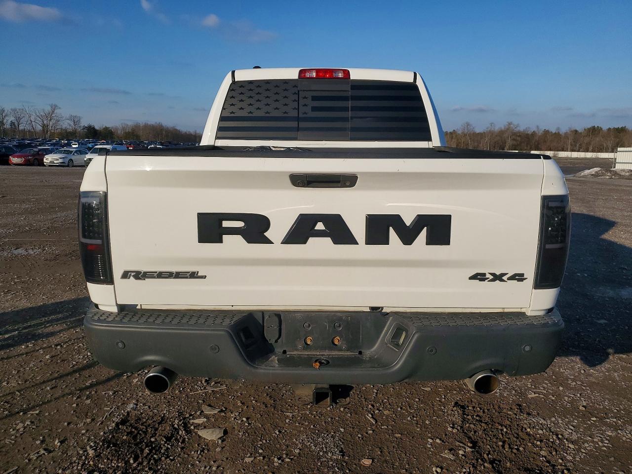2016 RAM 1500 REBEL photo 16