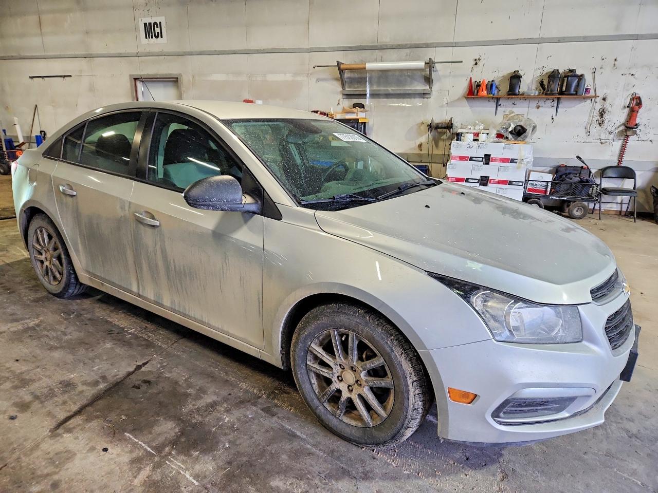 2015 CHEVROLET CRUZE LS photo 4