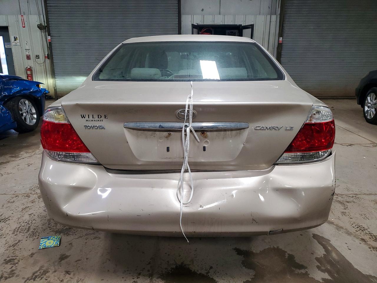 2006 TOYOTA CAMRY LE photo 6