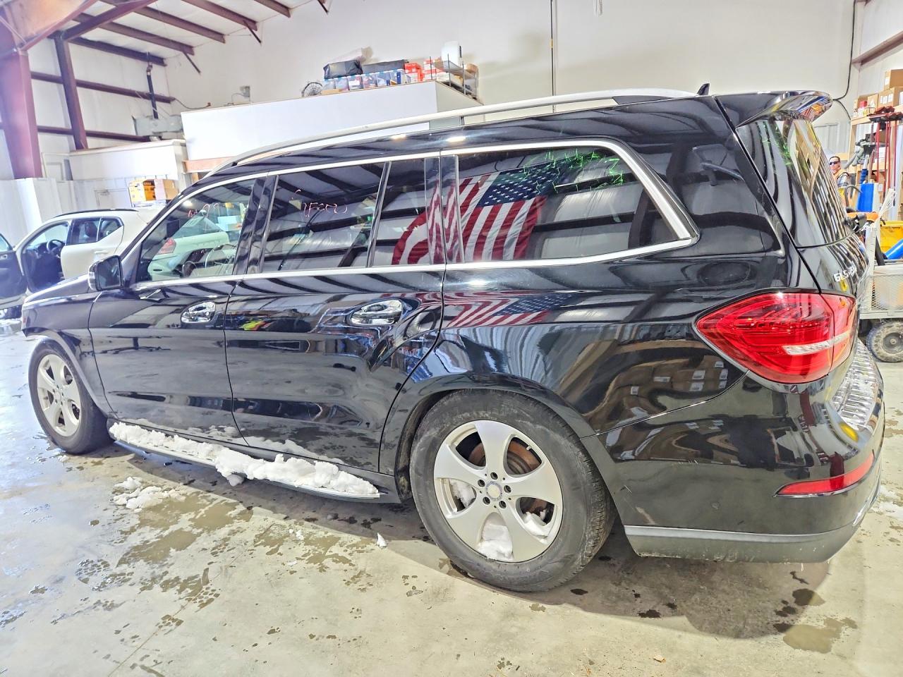 2017 MERCEDES-BENZ GLS 450 4MATIC photo 2