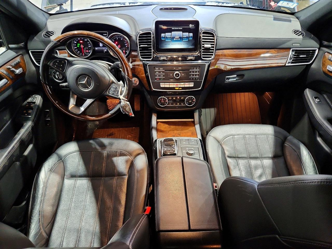 2017 MERCEDES-BENZ GLS 450 4MATIC photo 8
