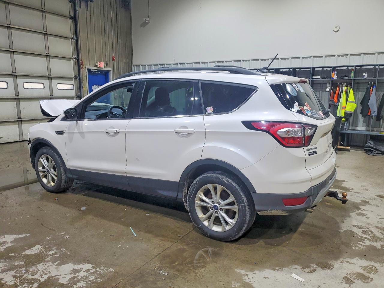 2018 FORD ESCAPE SE photo 3