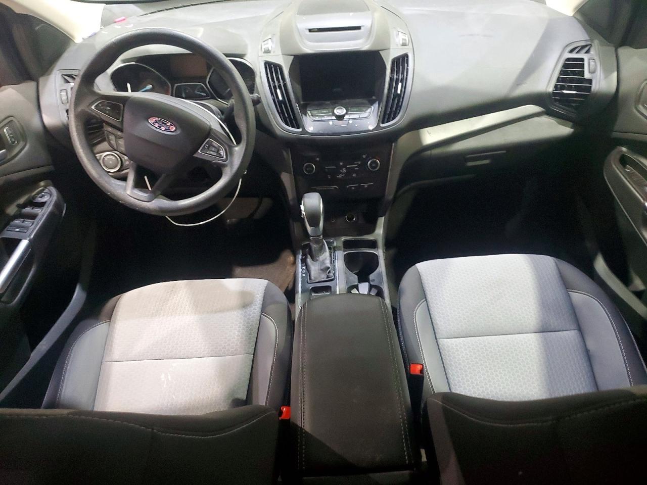 2018 FORD ESCAPE SE photo 15