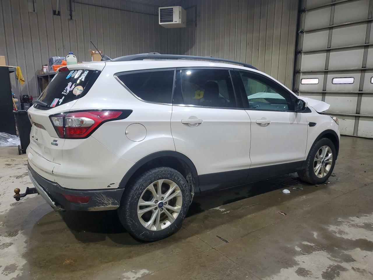 2018 FORD ESCAPE SE photo 5