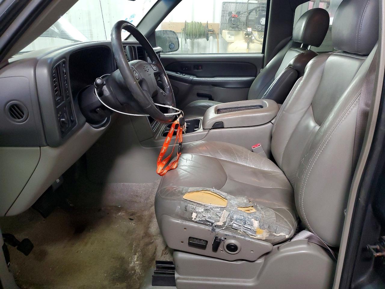 2003 CHEVROLET TAHOE K1500 photo 13