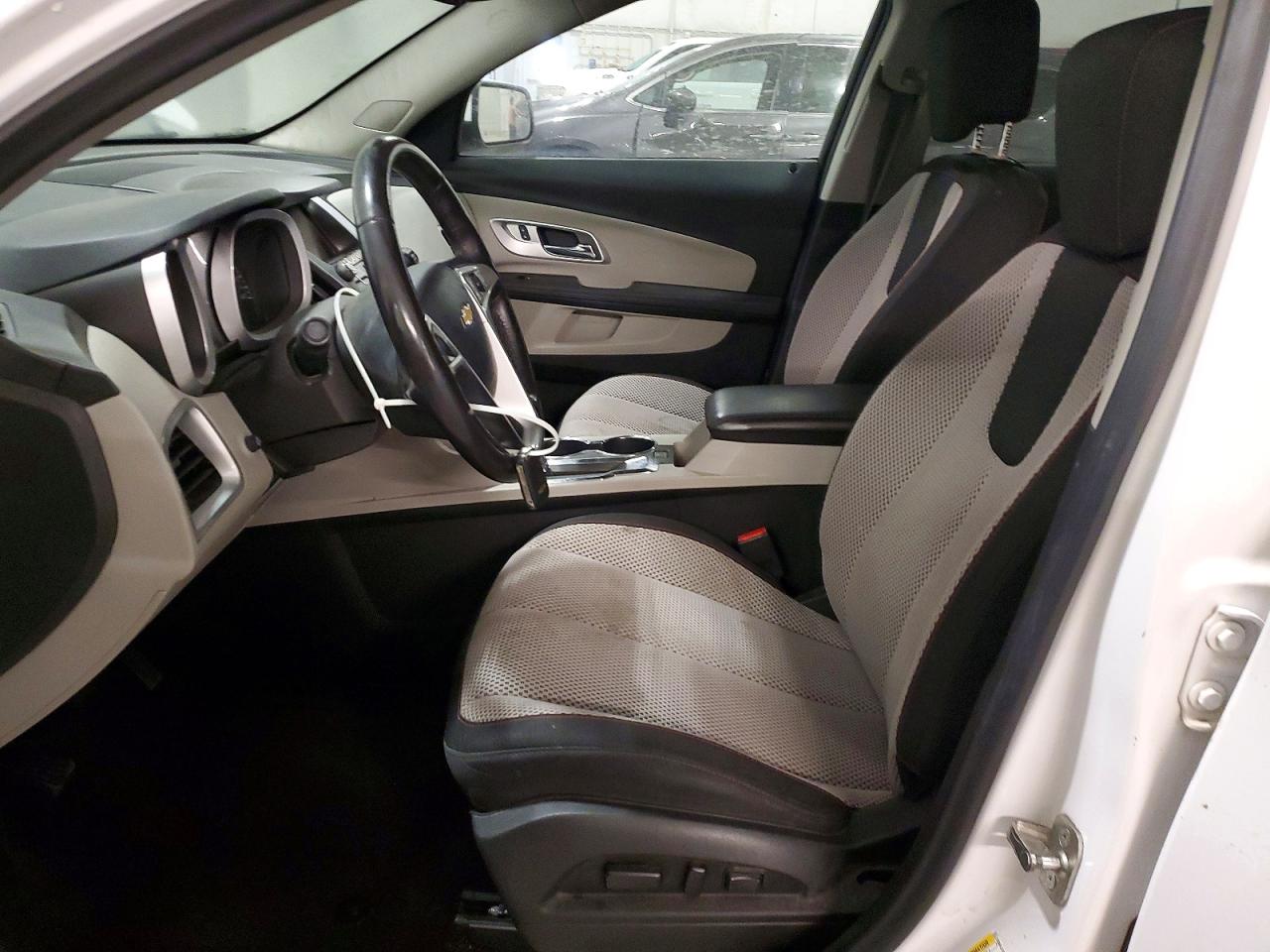 2016 CHEVROLET EQUINOX LT photo 13