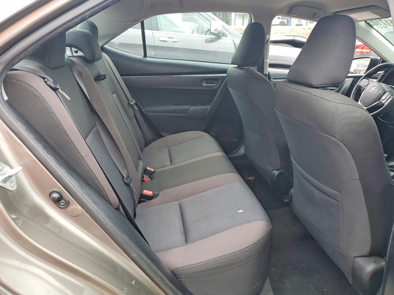 2017 TOYOTA COROLLA L photo 19