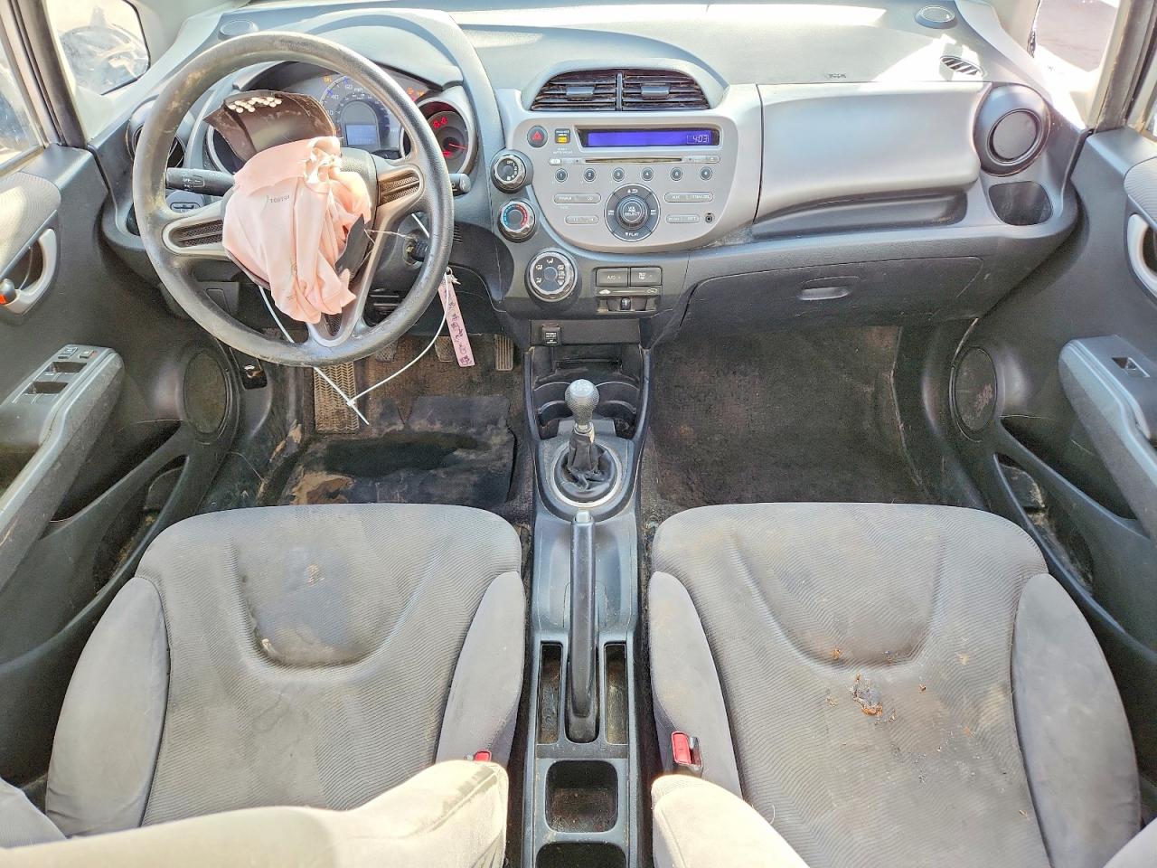 2009 HONDA FIT photo 8