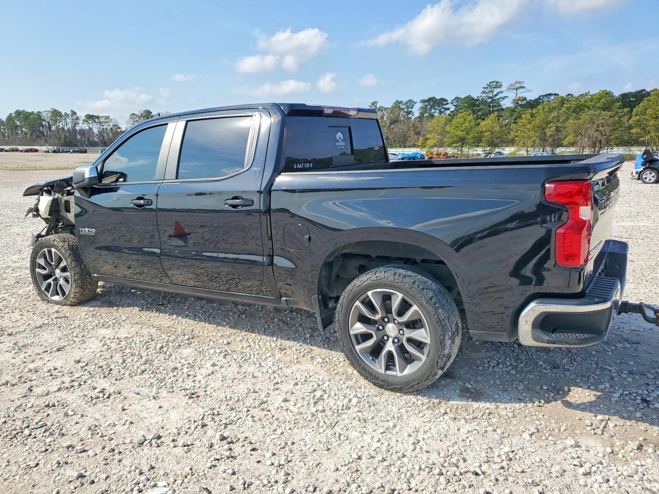2021 CHEVROLET SILVERADO C1500 LT photo 3