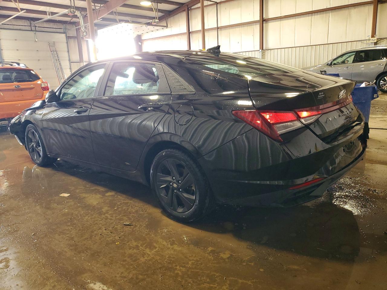 2022 HYUNDAI ELANTRA SEL photo 2
