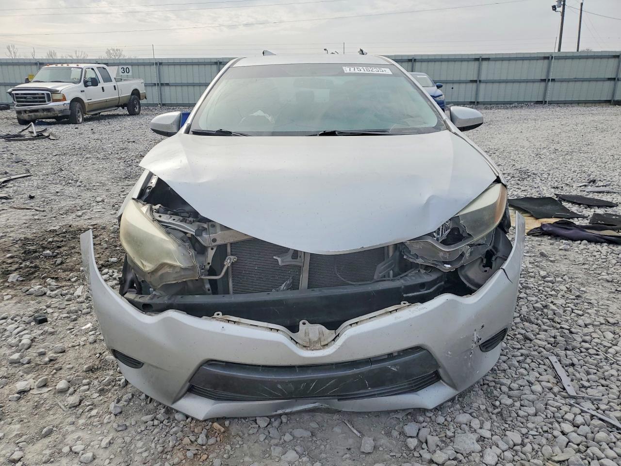 2016 TOYOTA COROLLA L photo 13