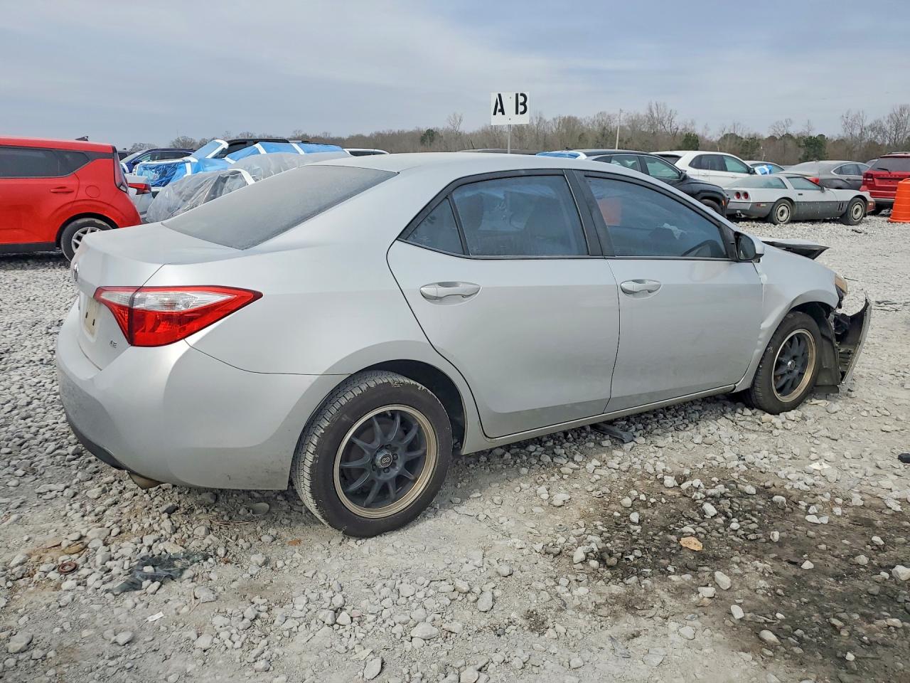 2016 TOYOTA COROLLA L photo 7