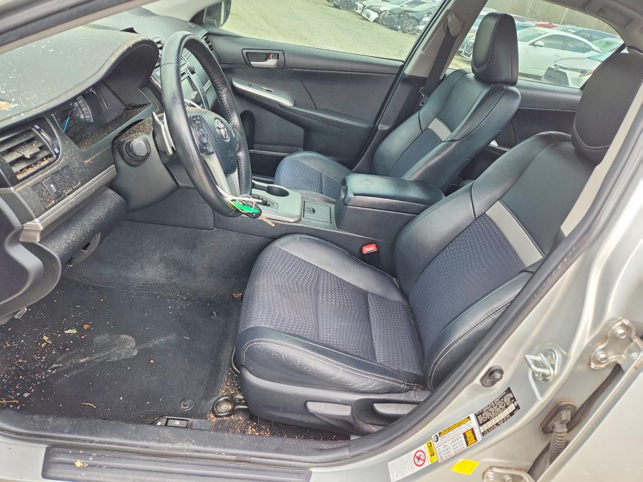 2012 TOYOTA CAMRY BASE photo 7