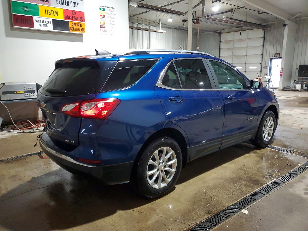 2021 CHEVROLET EQUINOX LT photo 3