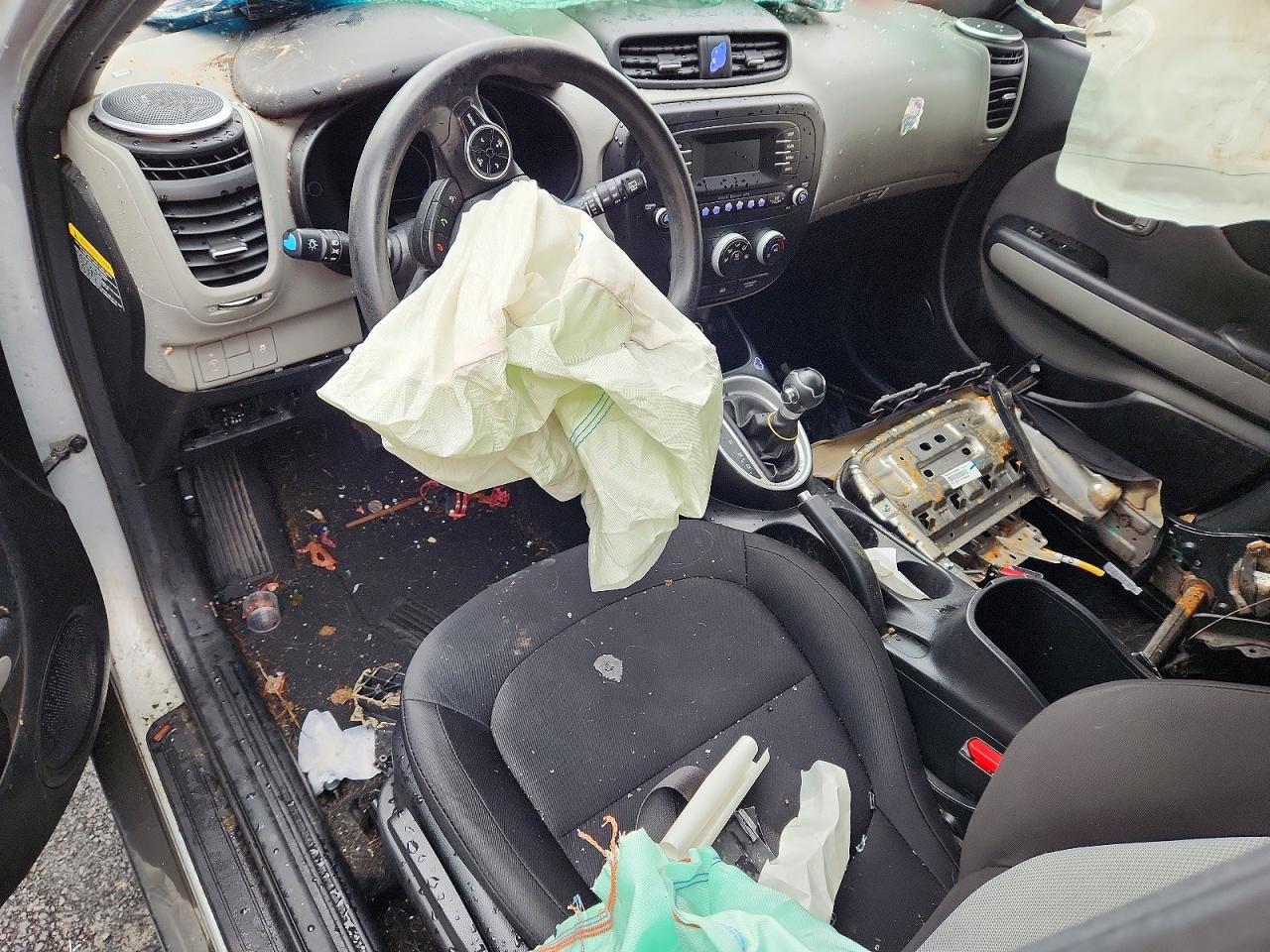 2016 KIA SOUL photo 8