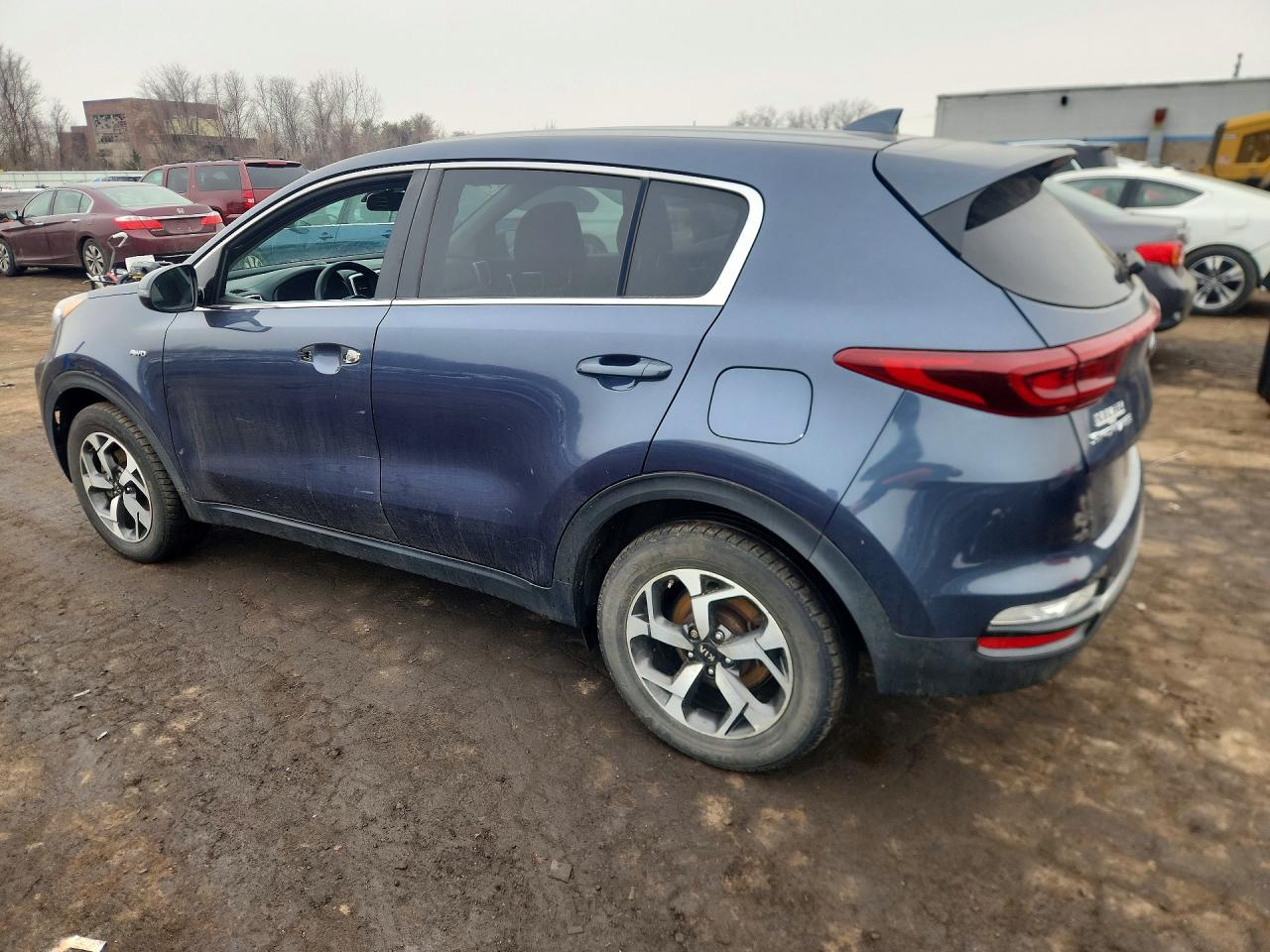 2020 KIA SPORTAGE LX photo 2