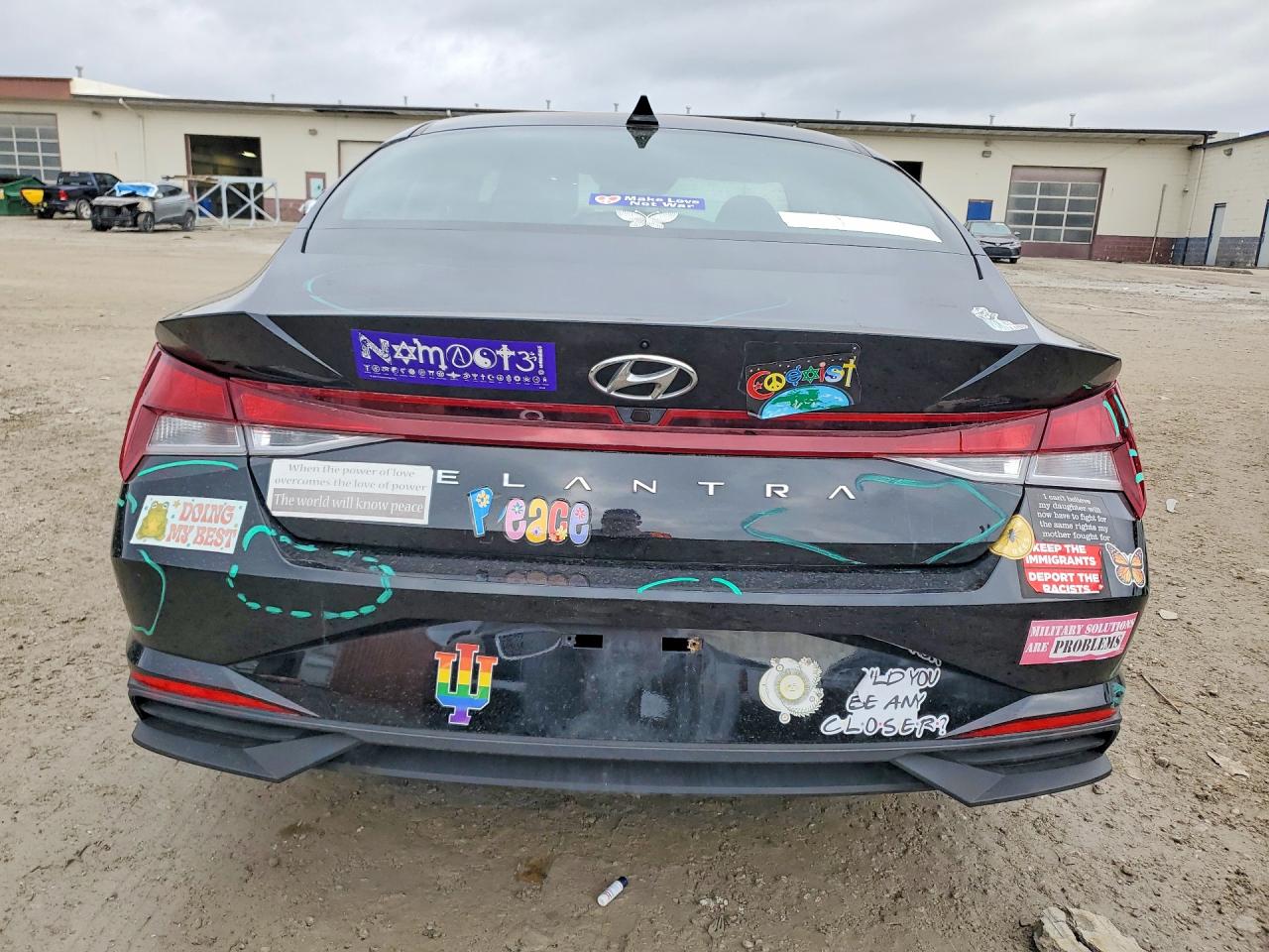 2021 HYUNDAI ELANTRA SEL photo 11