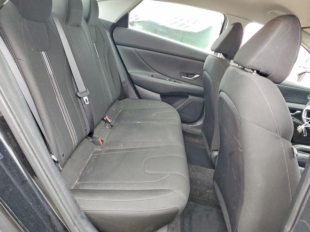 2021 HYUNDAI ELANTRA SEL photo 19