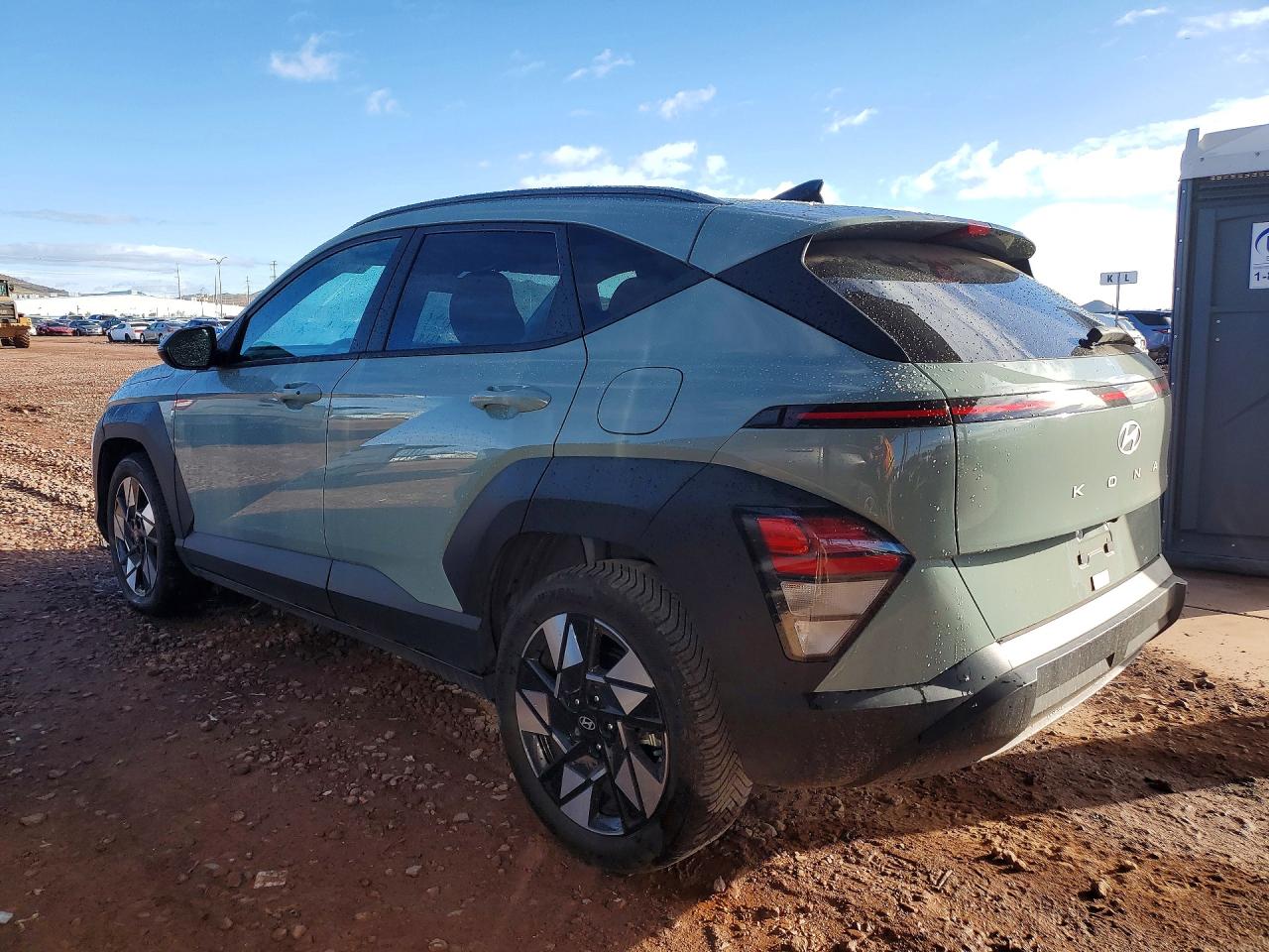 2024 HYUNDAI KONA SEL photo 3