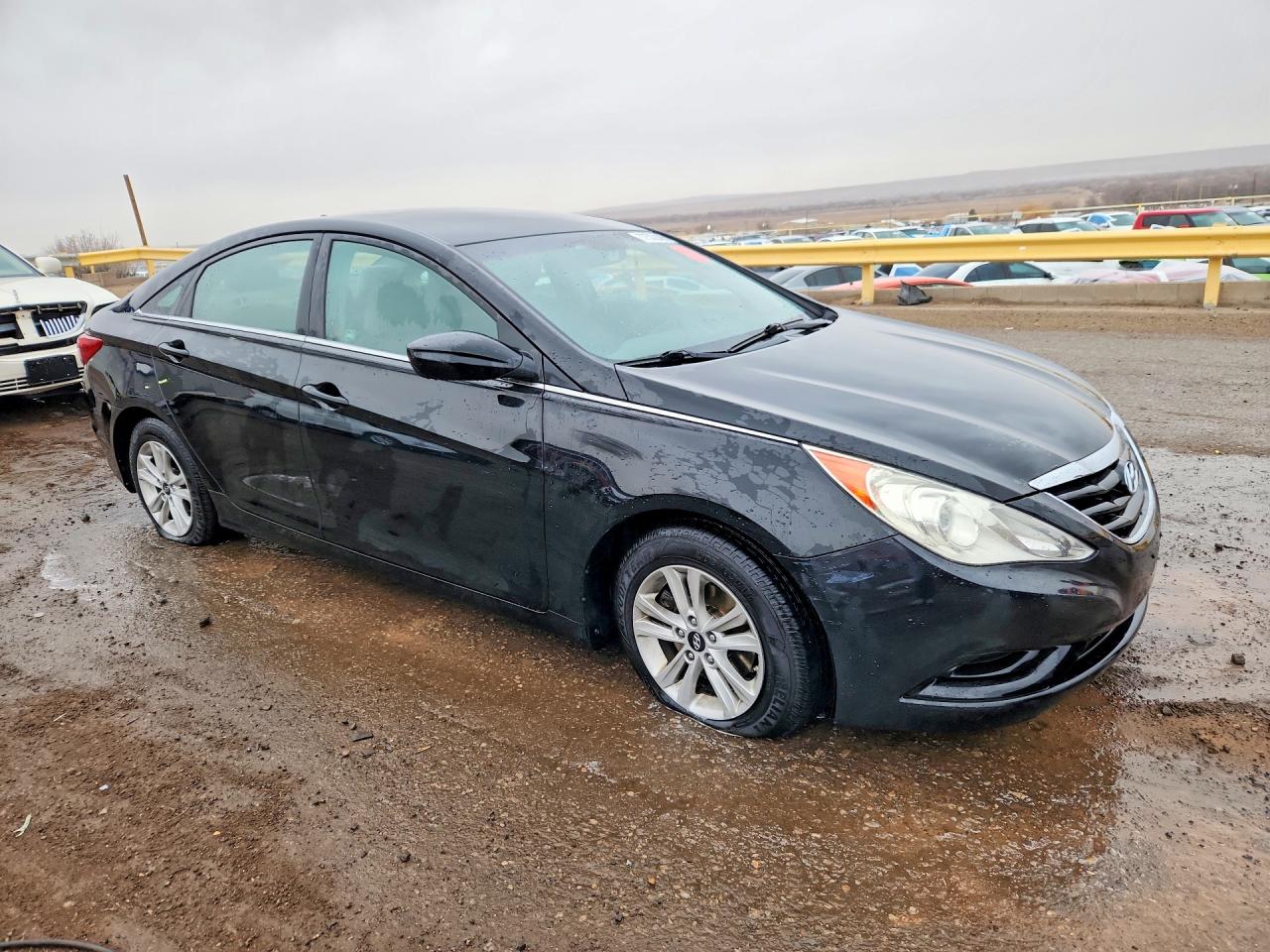 2011 HYUNDAI SONATA GLS photo 4