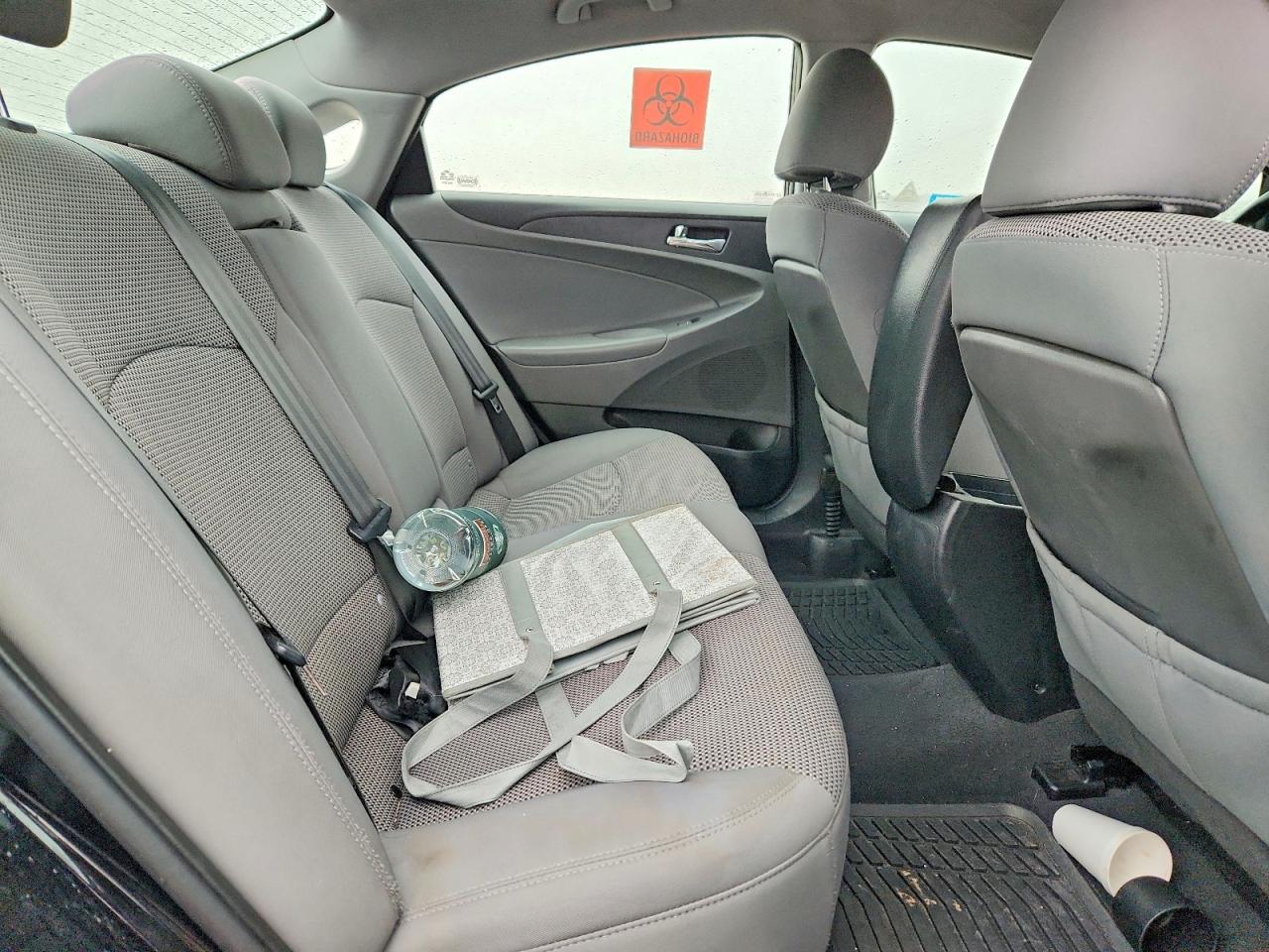 2011 HYUNDAI SONATA GLS photo 10