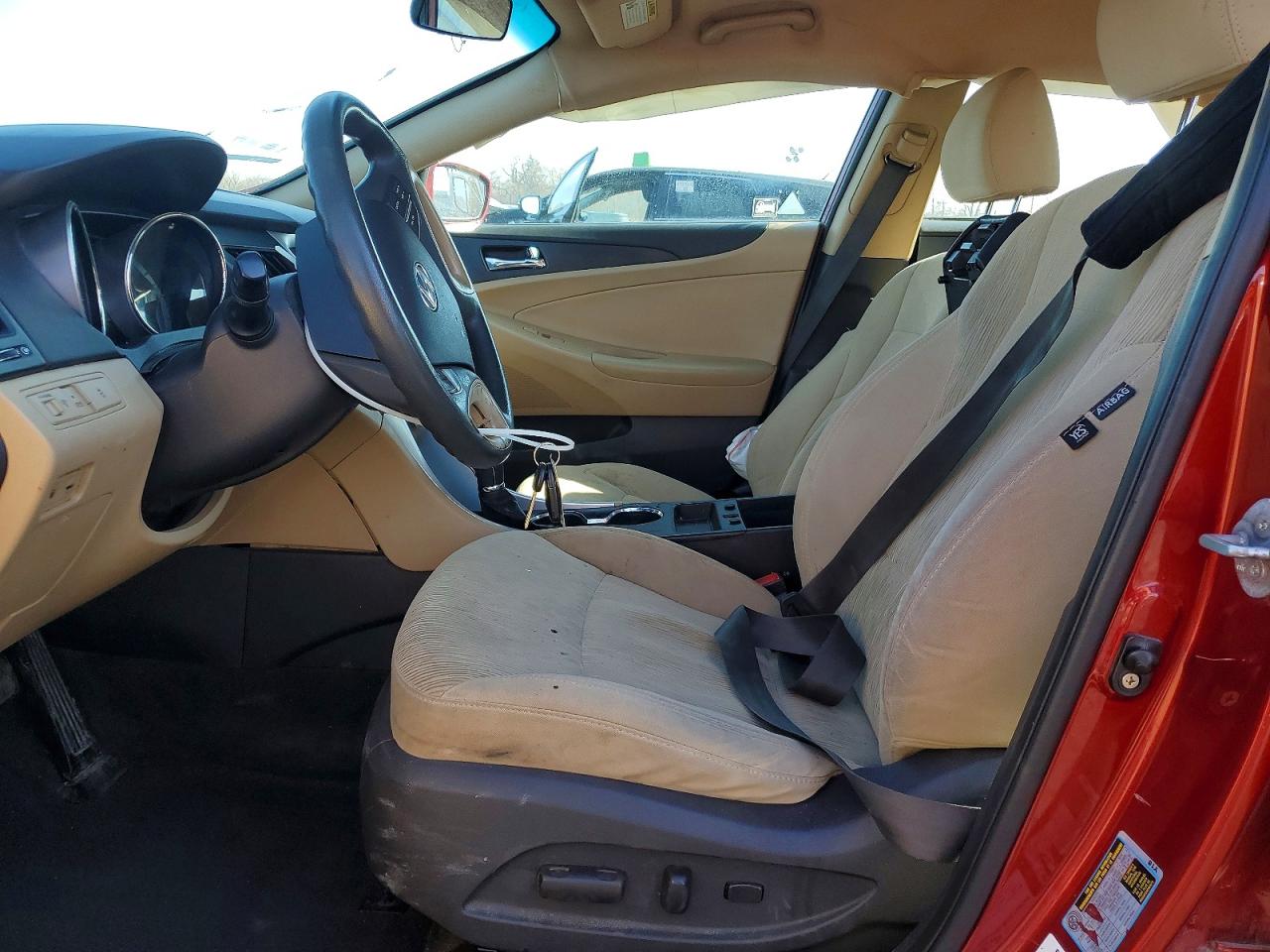 2011 HYUNDAI SONATA GLS photo 19
