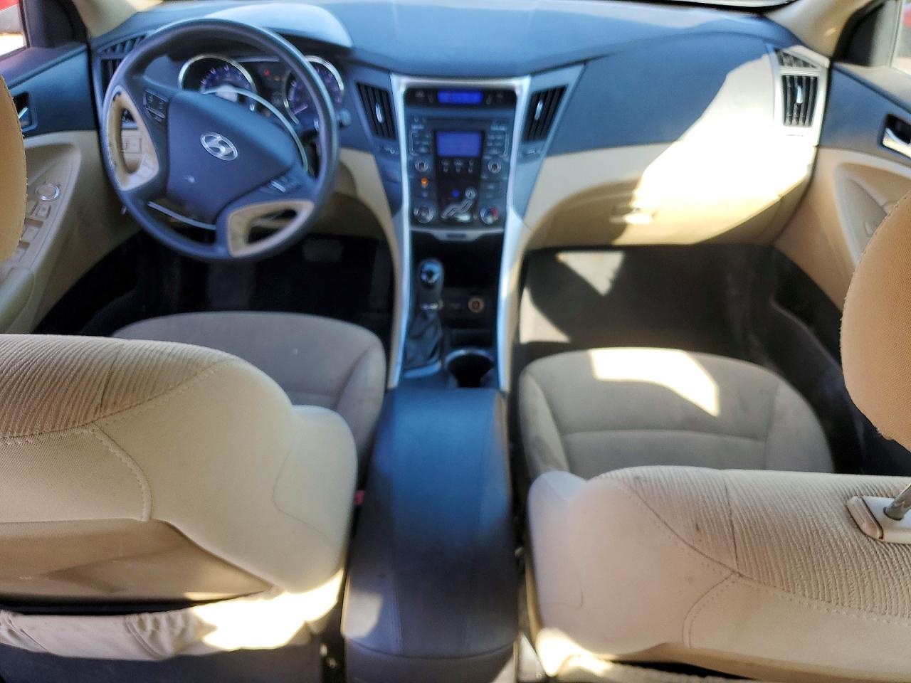 2011 HYUNDAI SONATA GLS photo 22