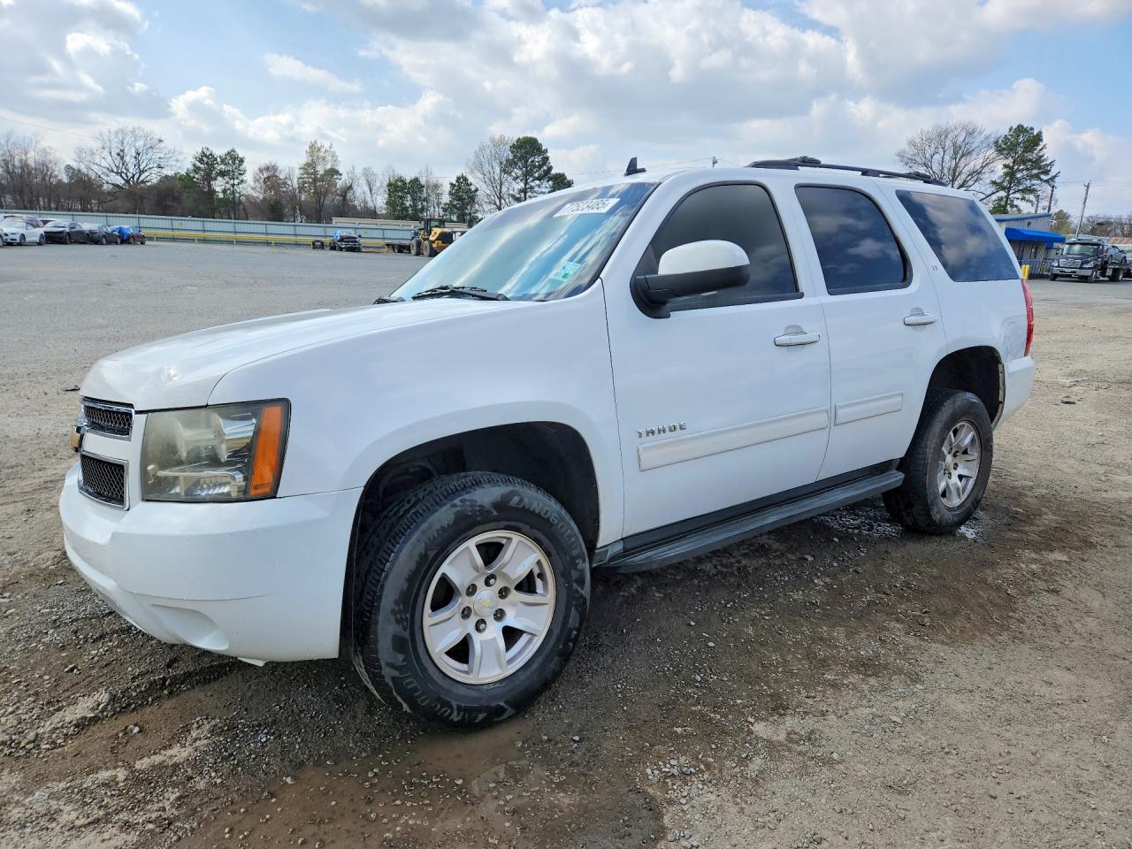 2011 CHEVROLET TAHOE