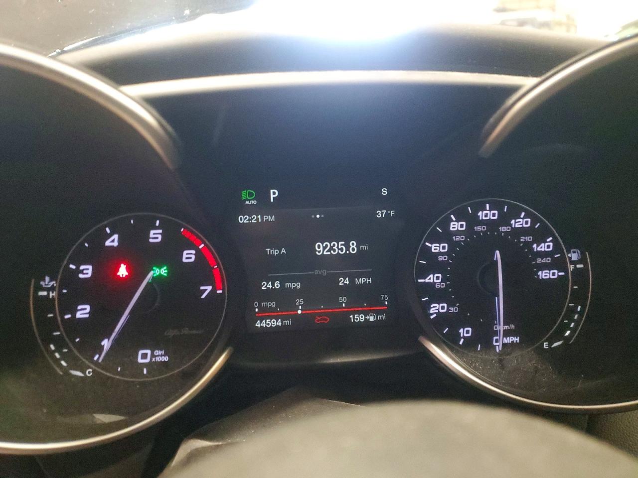 2018 ALFA ROMEO GIULIA TI Q4 photo 17