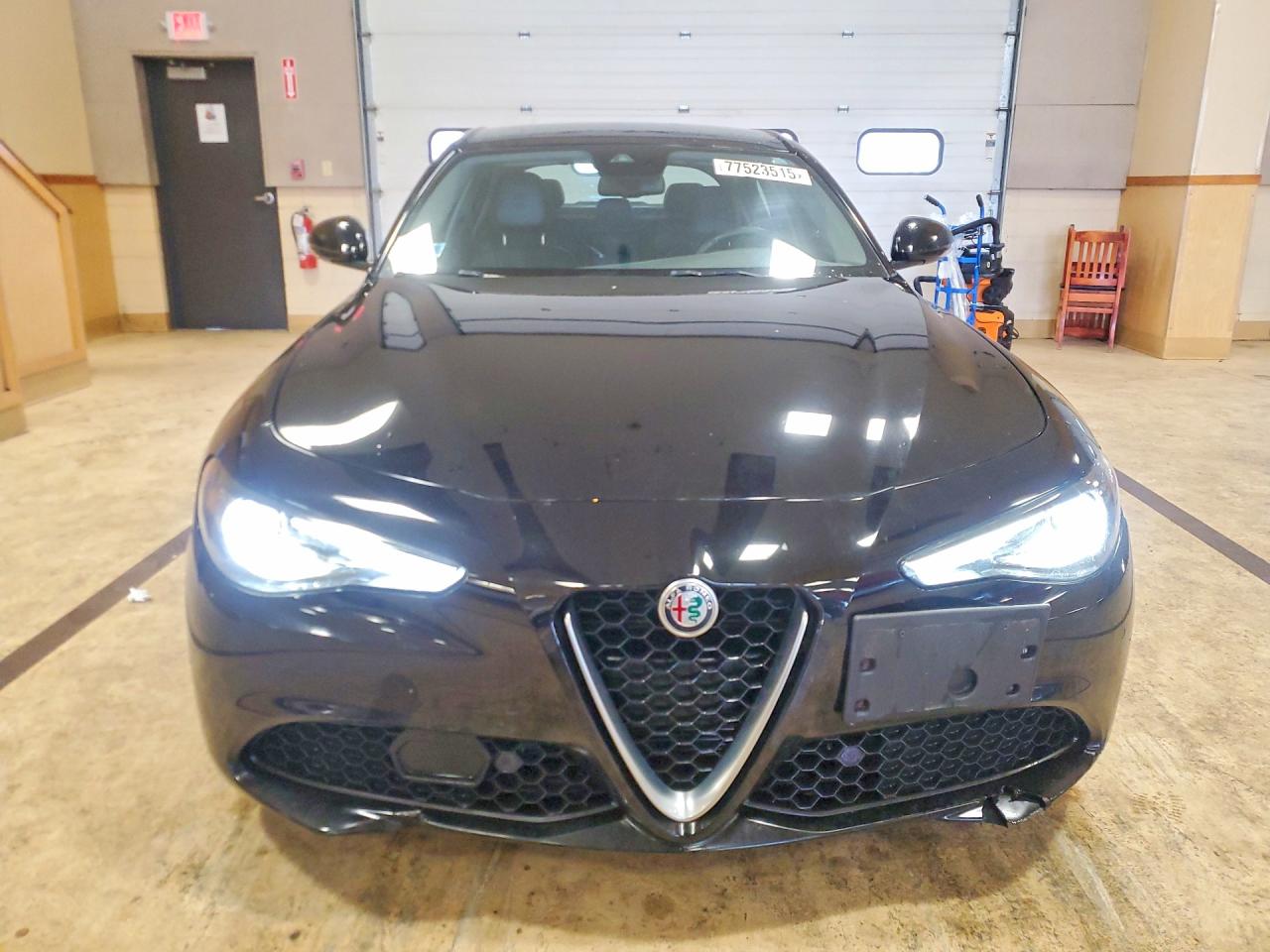 2018 ALFA ROMEO GIULIA TI Q4 photo 9