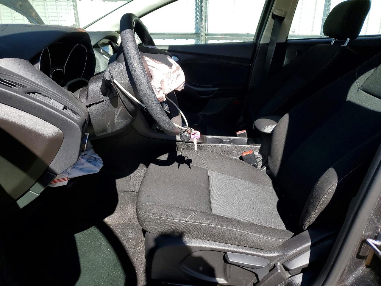 2017 FORD FOCUS SEL photo 7