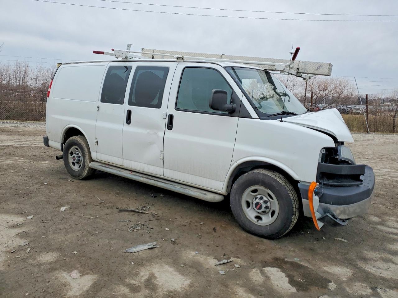 2017 GMC SAVANA 2500 CARGO UTILITY / SERVICE VAN photo 4