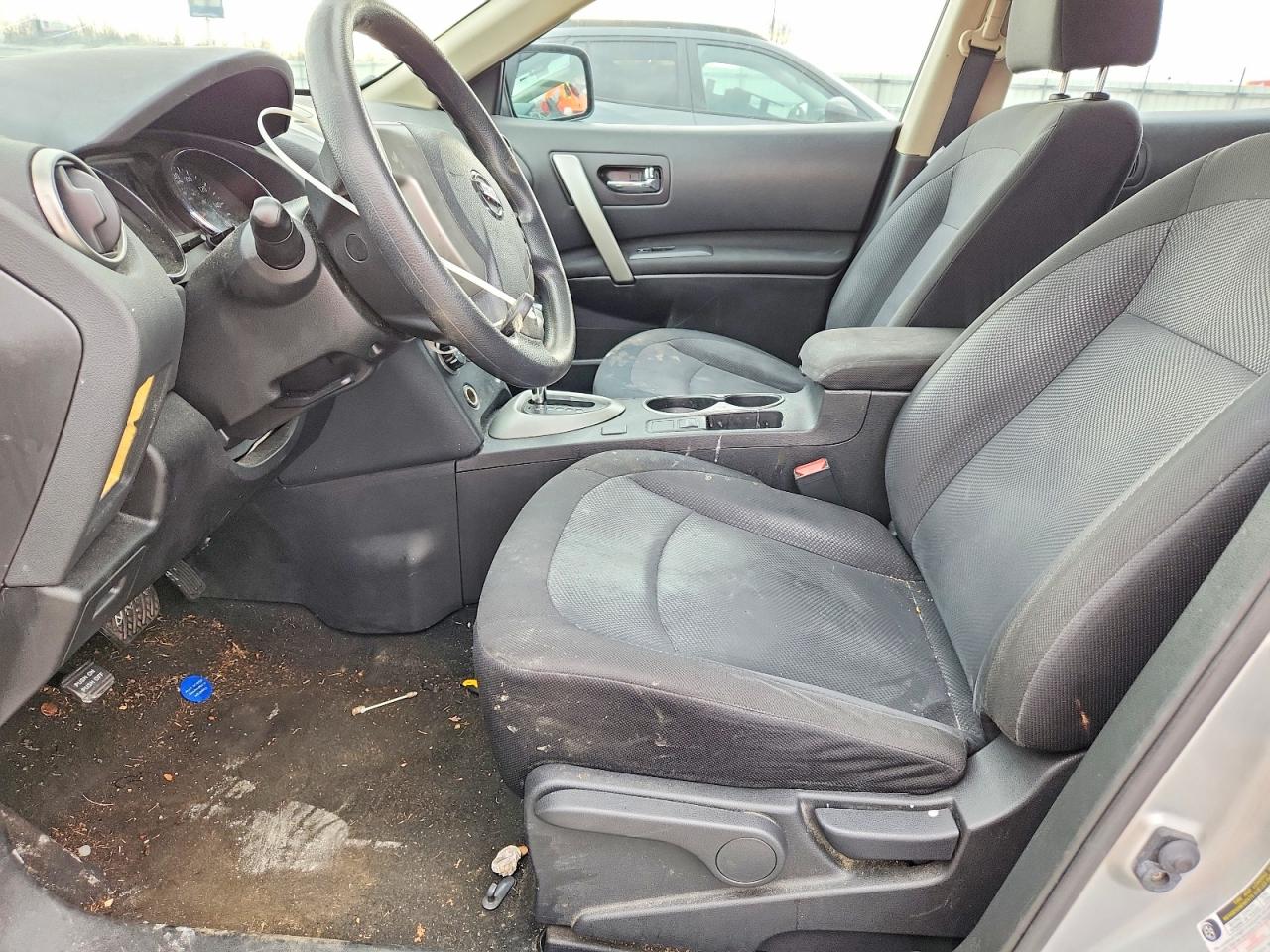 2013 NISSAN ROGUE S photo 13