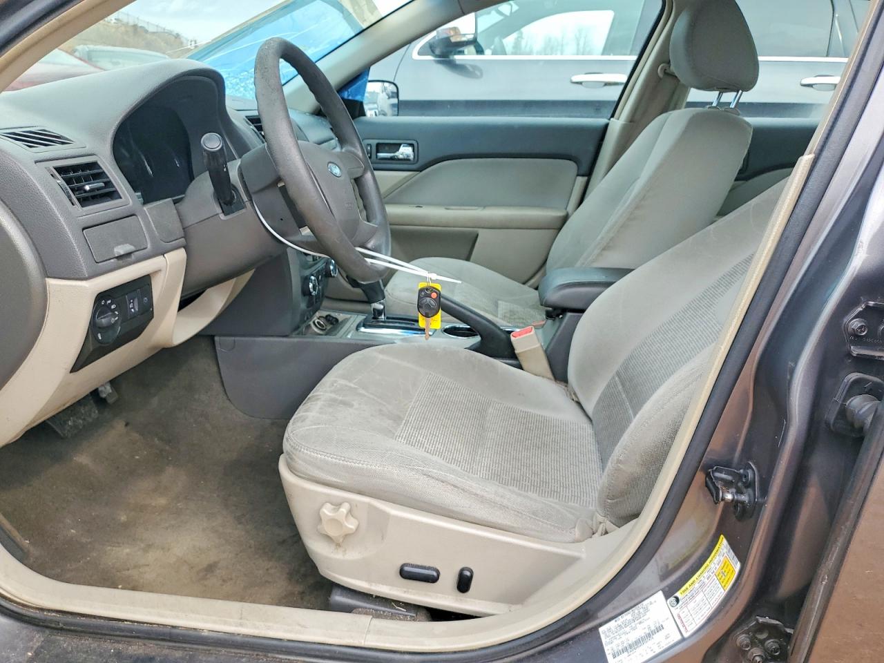 2012 FORD FUSION SE photo 7