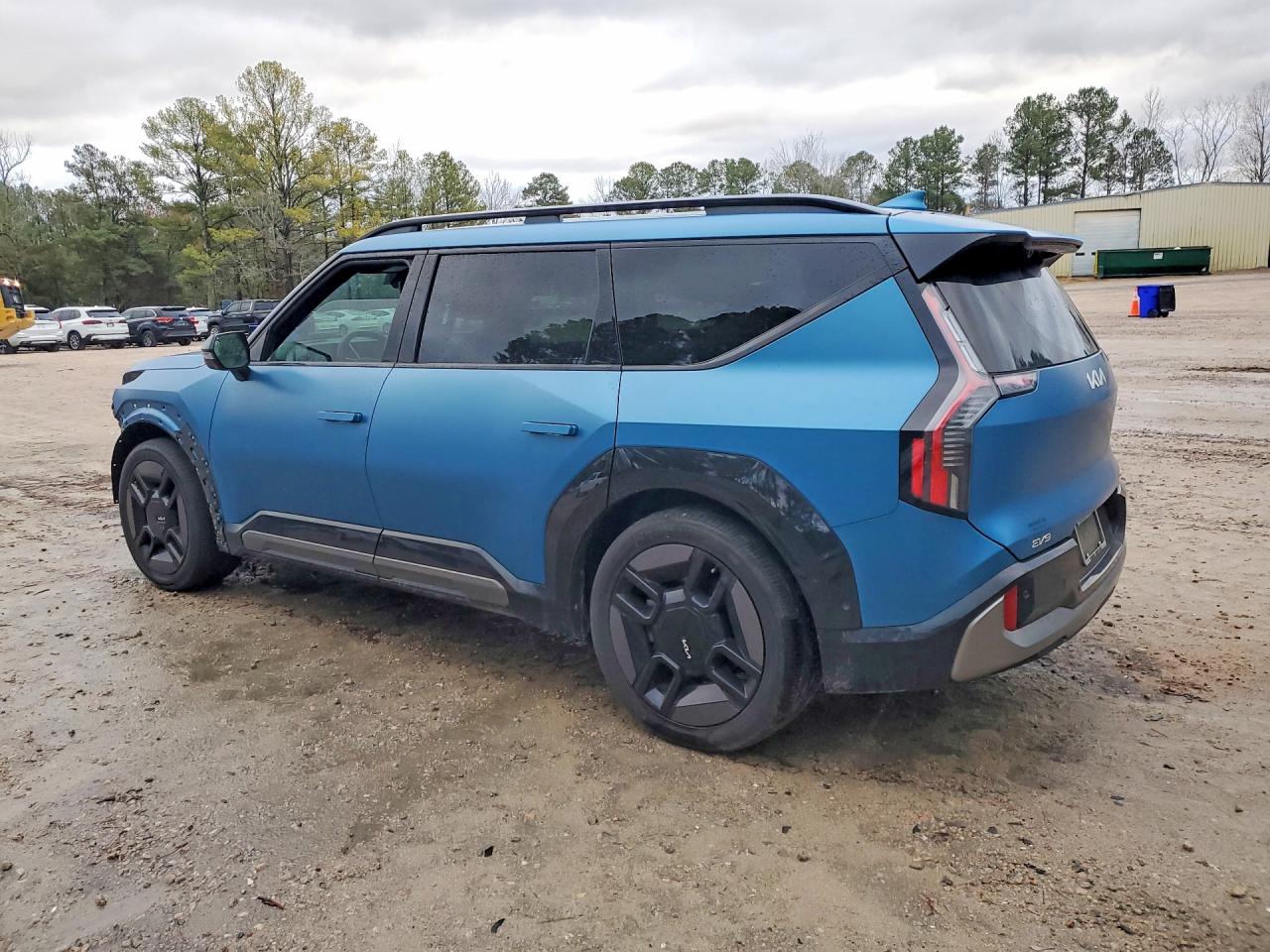 2024 KIA EV9 GT-LINE photo 2