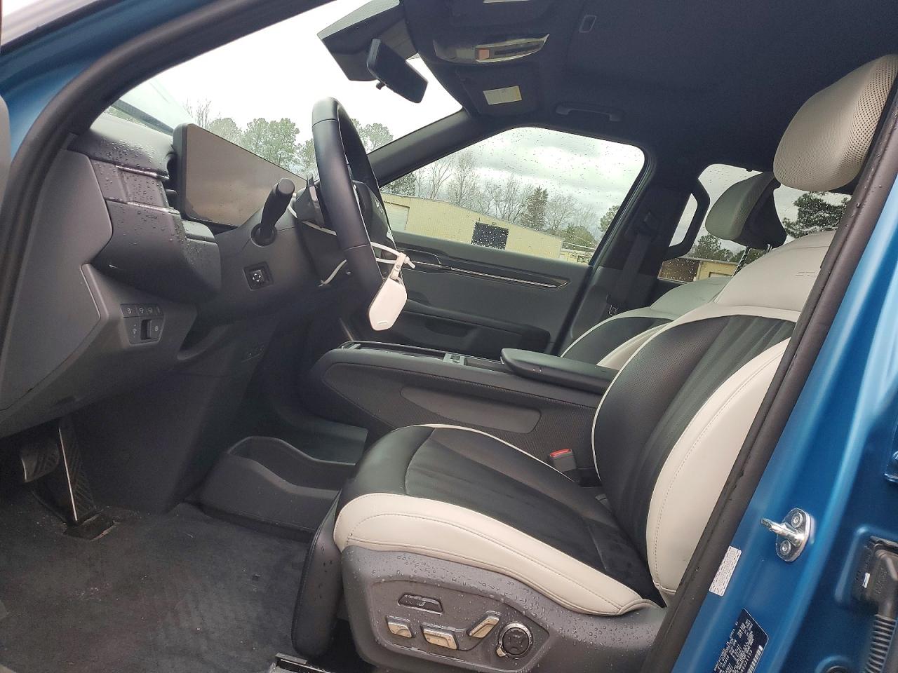 2024 KIA EV9 GT-LINE photo 7