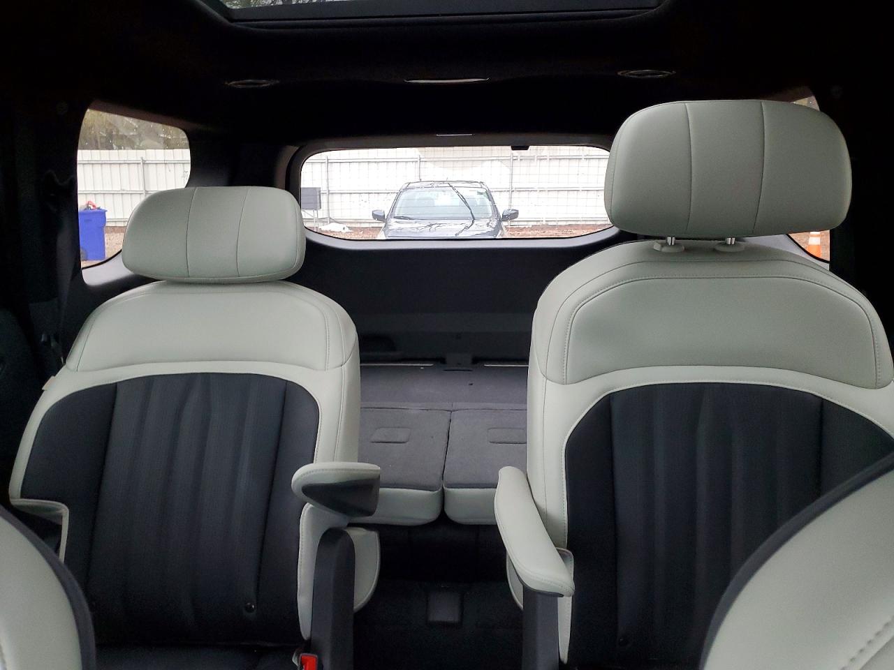2024 KIA EV9 GT-LINE photo 10