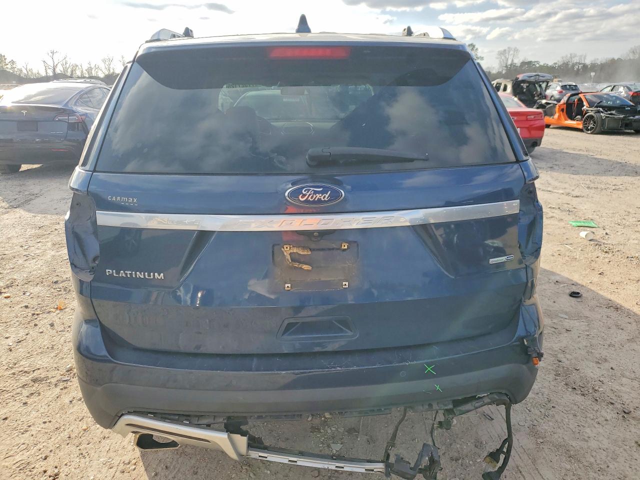 2017 FORD EXPLORER PLATINUM photo 16