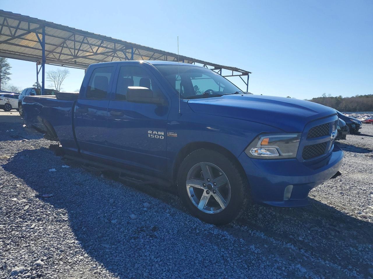 2017 RAM 1500 ST photo 10