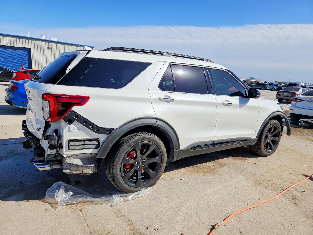 2021 FORD EXPLORER ST photo 3