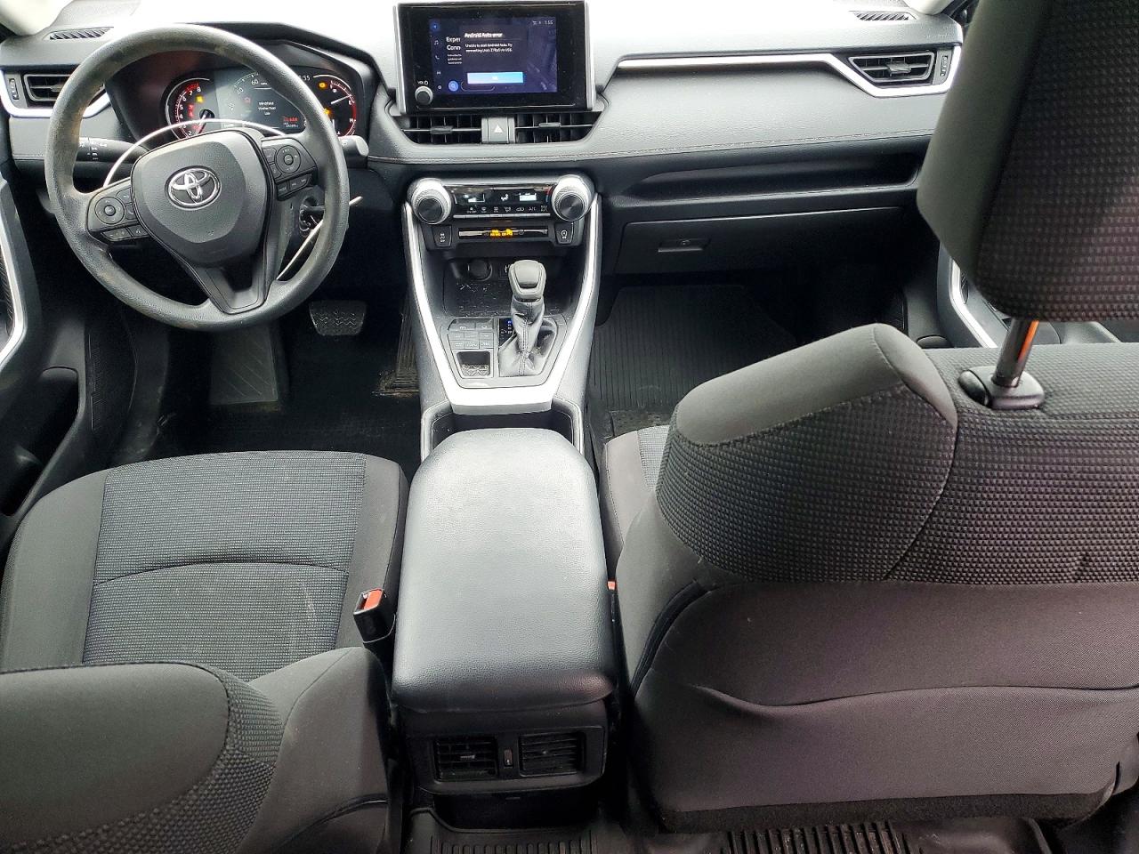 2024 TOYOTA RAV4 LE photo 8