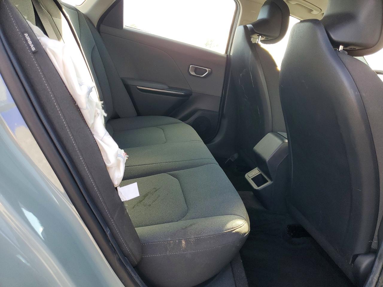 2025 KIA K4 LX photo 19