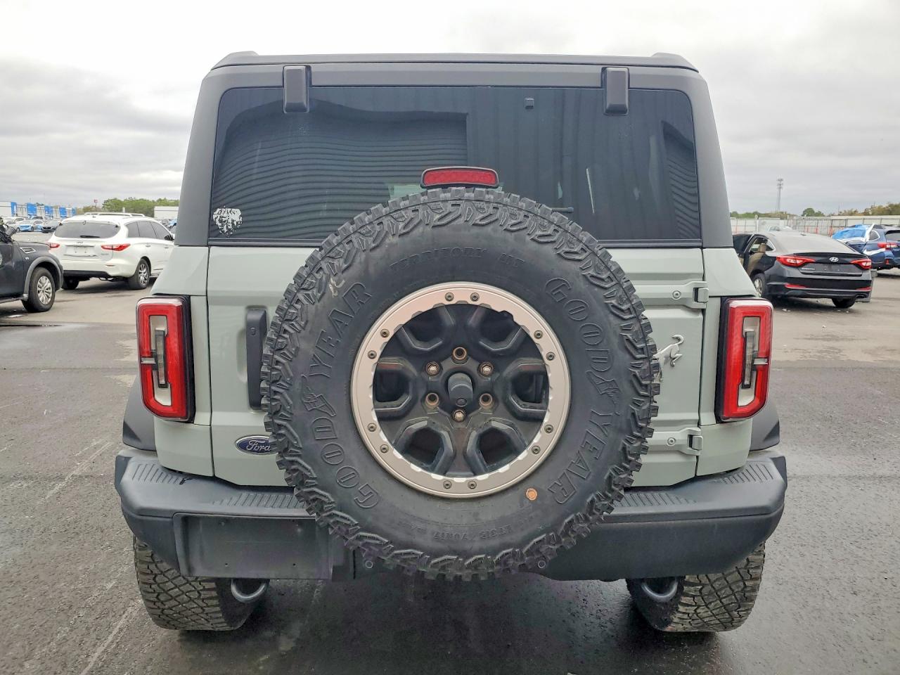 2022 FORD BRONCO BASE photo 11